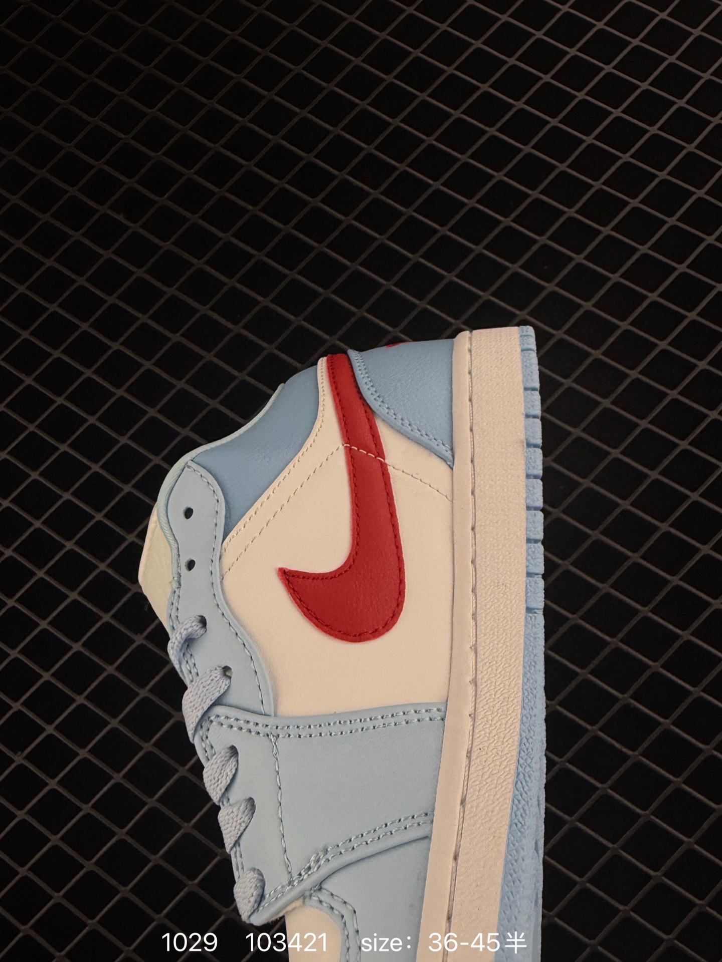 Air Jordan 1 Low AJ1